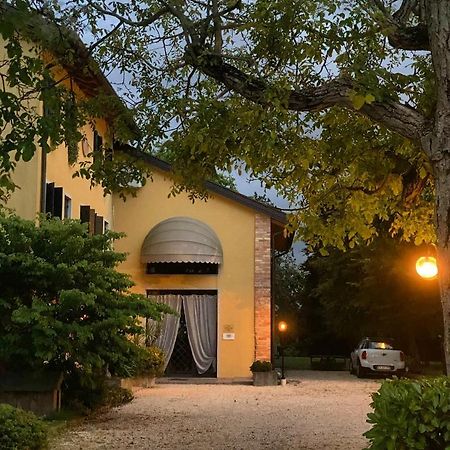 Al Vecchio Fienile Bed & Breakfast Сан Микеле ал Таляменто Екстериор снимка