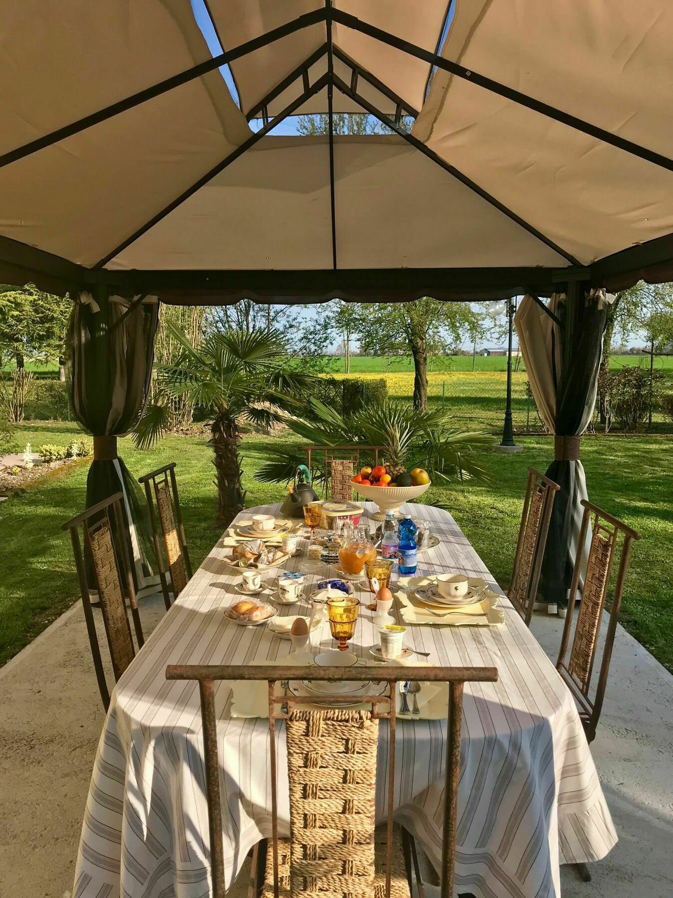 Al Vecchio Fienile Bed & Breakfast Сан Микеле ал Таляменто Екстериор снимка