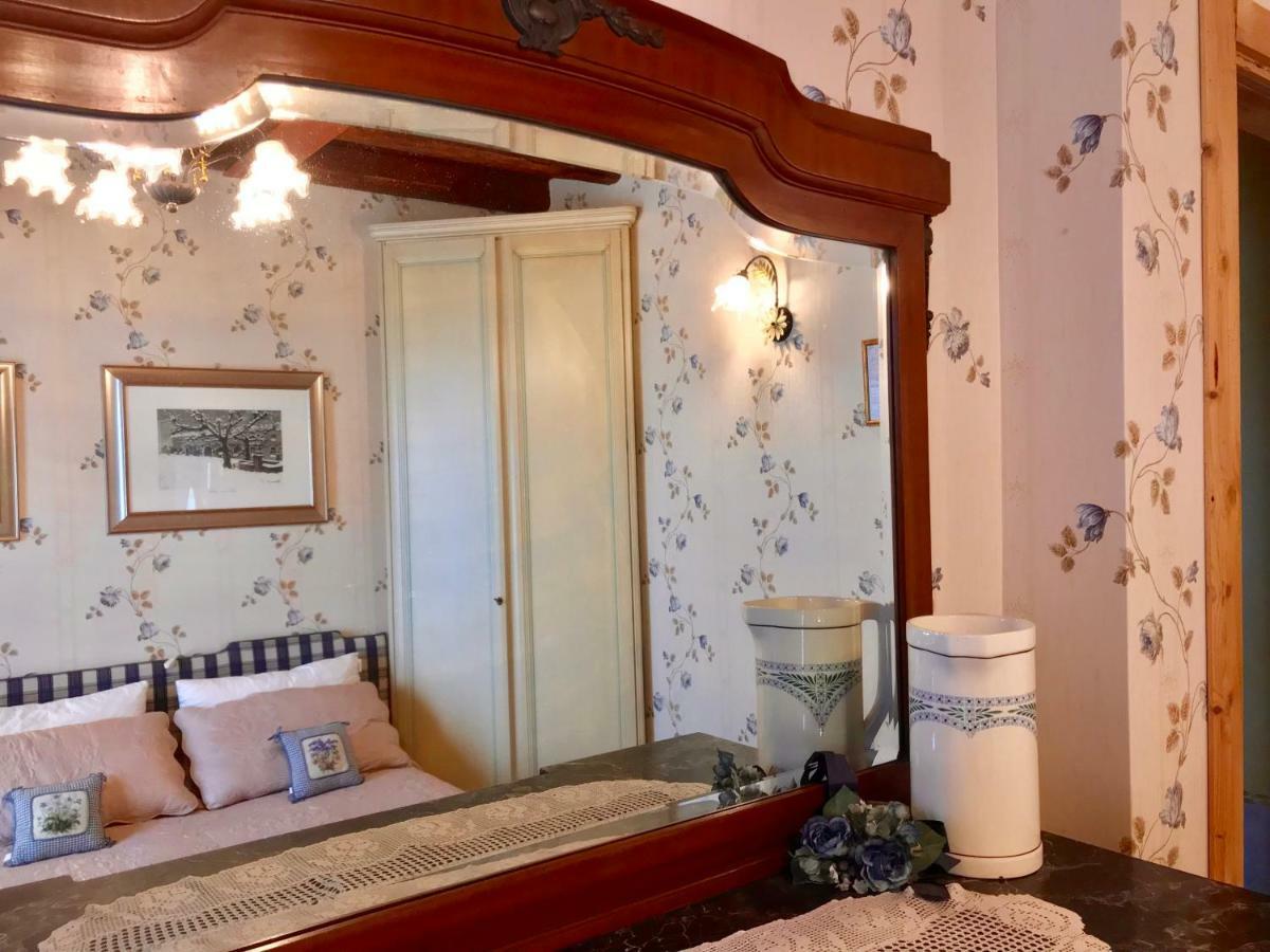 Al Vecchio Fienile Bed & Breakfast Сан Микеле ал Таляменто Екстериор снимка