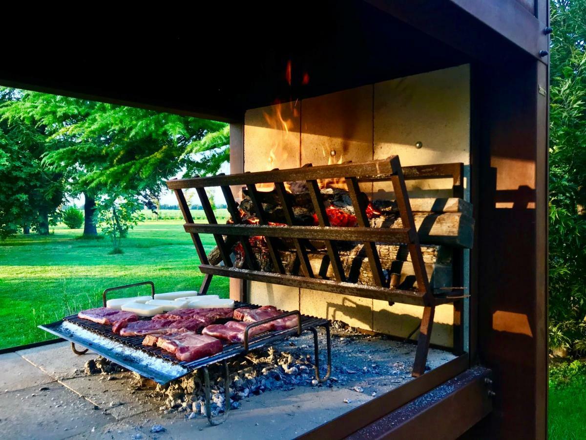 Al Vecchio Fienile Bed & Breakfast Сан Микеле ал Таляменто Екстериор снимка