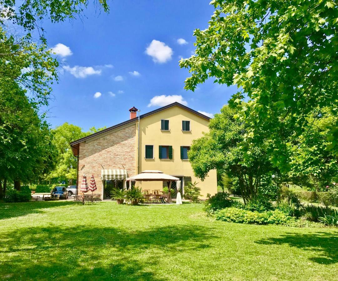 Al Vecchio Fienile Bed & Breakfast Сан Микеле ал Таляменто Екстериор снимка